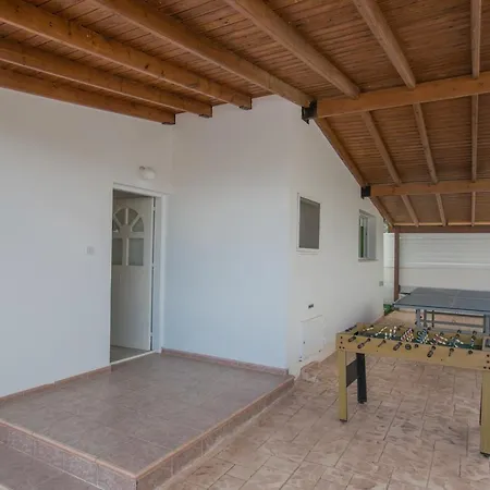 Dionysos Villa *